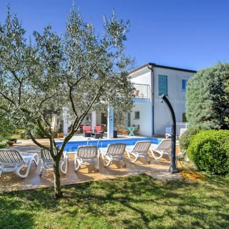 Siparis With Pool Zambratija (Istria)