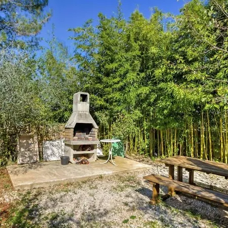 Siparis With Pool 3* Zambratija (Istria)